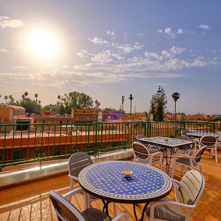Hotel Central Palace Marrakesh Bagian luar foto