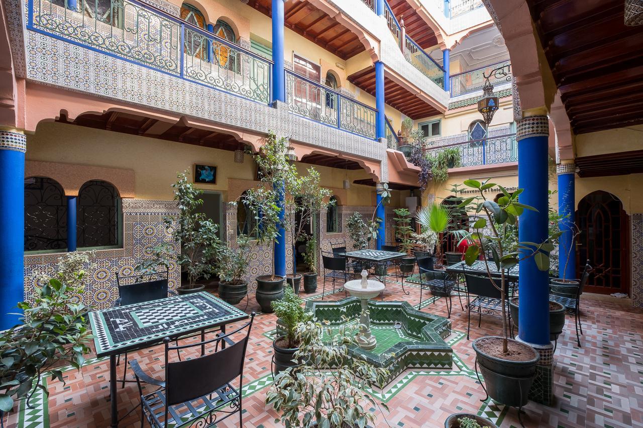 Hotel Central Palace Marrakesh Bagian luar foto