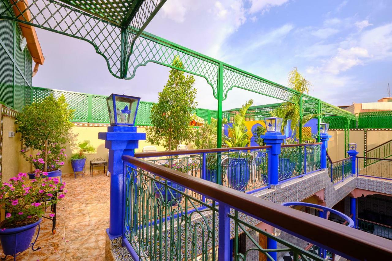 Hotel Central Palace Marrakesh Bagian luar foto